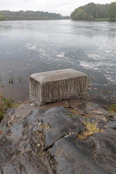 Tri States Monument in Port Jervis New York