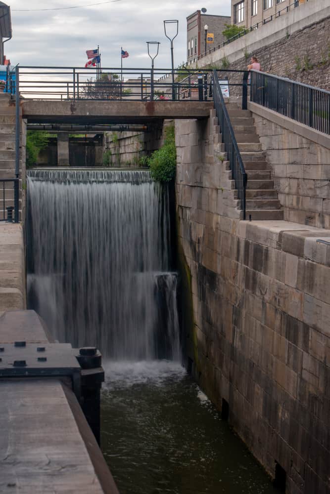 Taking a Historic Lockport Locks and Erie Canal Cruise in Niagara