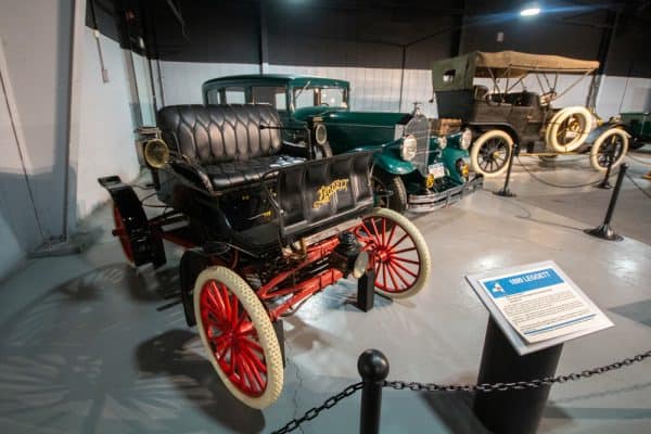 1899 Leggett car v severovýchodním muzeu klasických automobilů