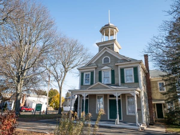 Heitz Place Courthouse in Hicksville NY