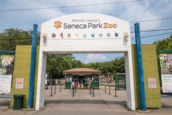 The entrance to Seneca Park Zoo in Rochester, NY