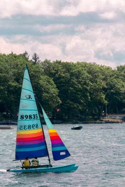 A sail boat on Skaneateles Lakes in the Finger Lakes