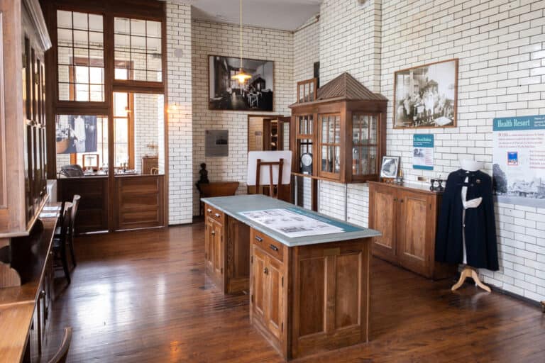 Visiting the Fascinating Saranac Laboratory Museum - Uncovering New York